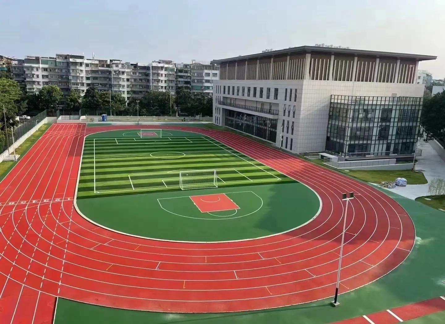 郴州市橡胶跑道塑胶篮球场 - 一站式服务